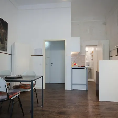 公寓 Altbauwohnung Mit 3 Baedern 柏林