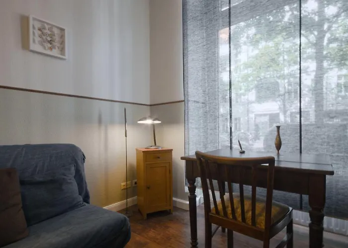 公寓 Altbauwohnung Mit 3 Baedern