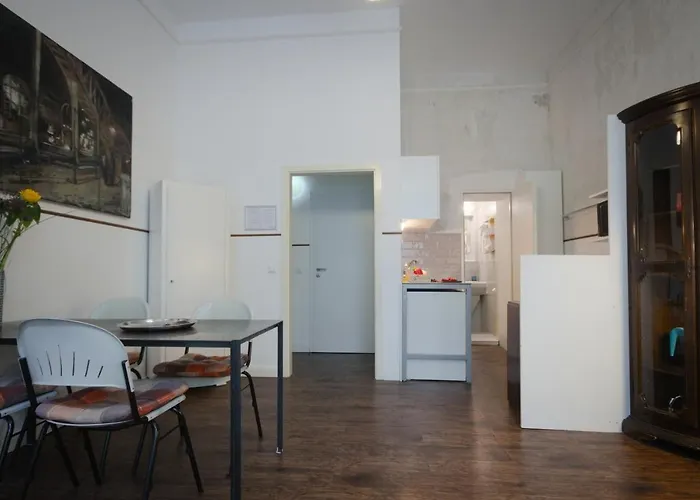 公寓 Altbauwohnung Mit 3 Baedern 柏林