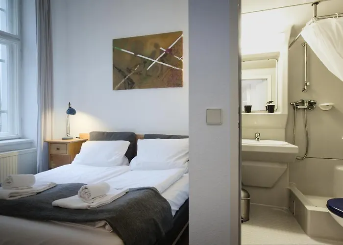 Διαμέρισμα Altbauwohnung Mit 3 Baedern