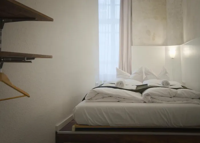 Διαμέρισμα Altbauwohnung Mit 3 Baedern *