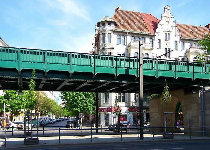 Διαμέρισμα Altbauwohnung Mit 3 Baedern *